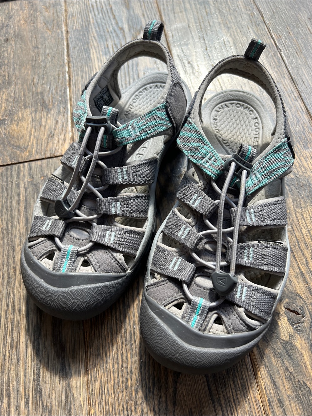 Keen Light Gray with Teal Accent Closed-Toe Sandal